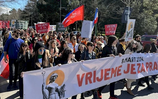 Sa Osmomartovskog marša poručeno: Vrijeme je za pravdu