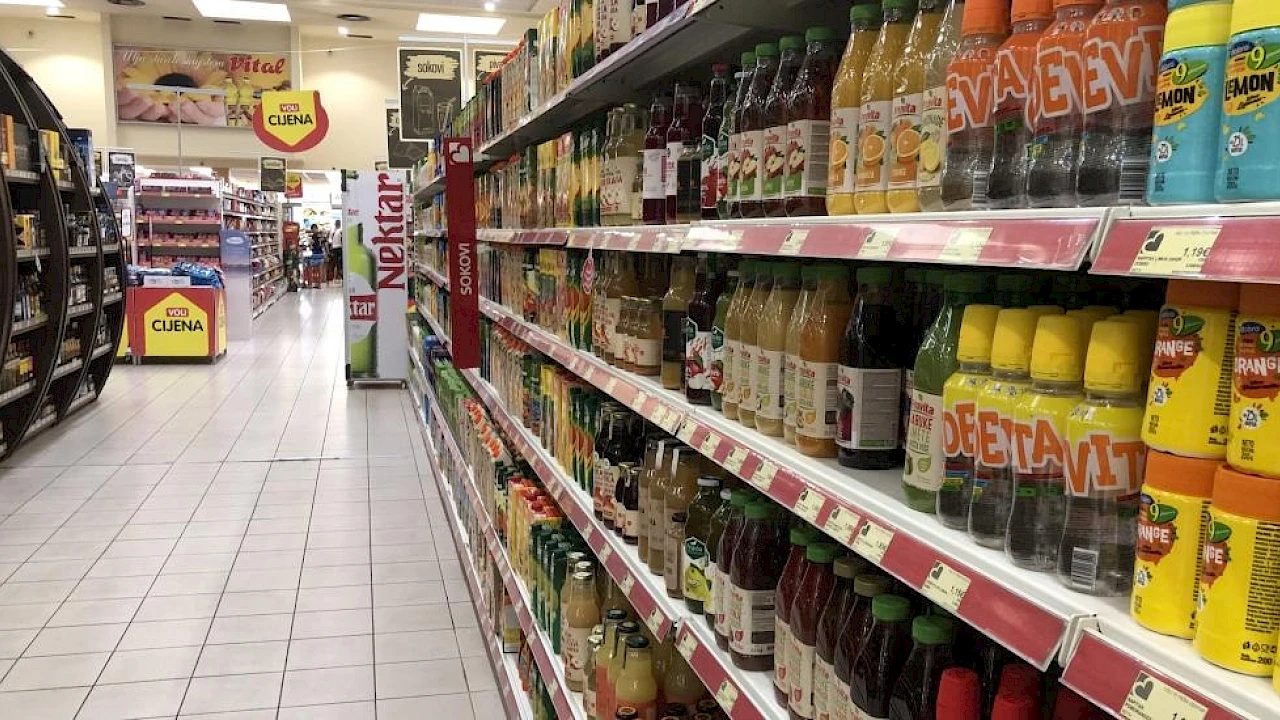 Vlada predlaže uvođenje akciza i na sokove