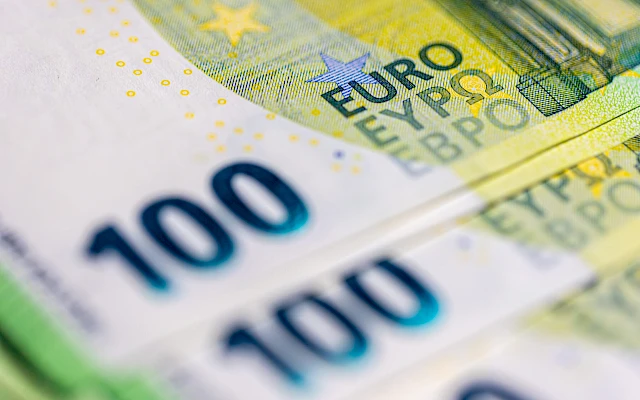 Državna preduzeća dijelila donacije dok su poslovala u minusu