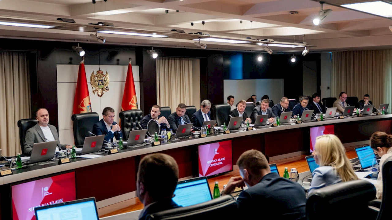 Javna uprava raste, racionalizacija ostaje u strategijama