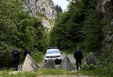 Zatvoreni putevi odsjekli pogranična sela