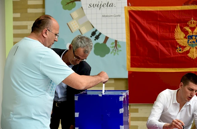 Hibridne kampanje prijete institucijama i izborima