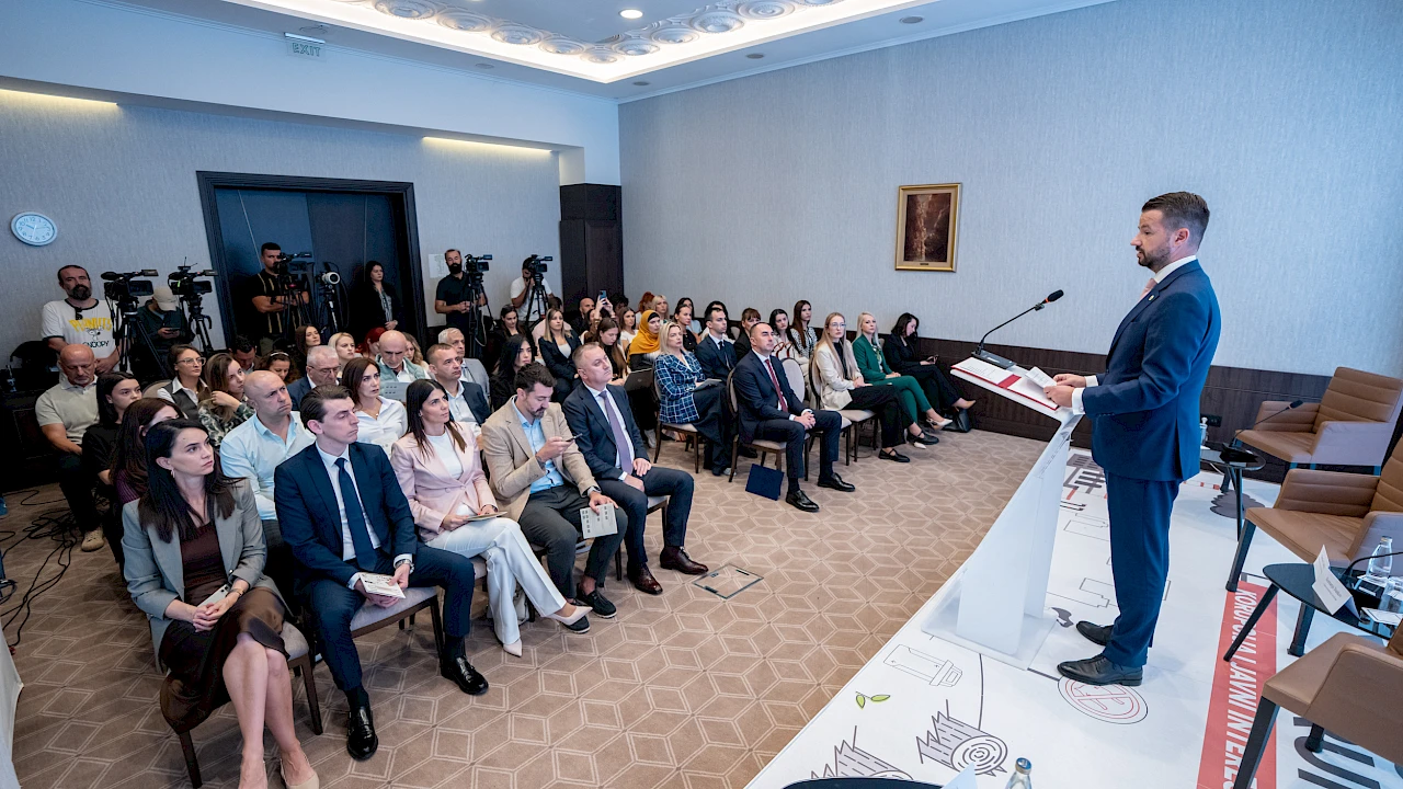 Slabe institucije otvaraju prostor za korupciju
