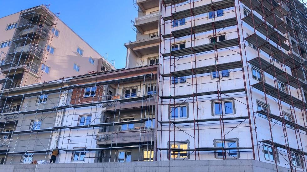 Gradilište stambenog bloka u Podgorici. Foto: BIRN/Samir Kajošević