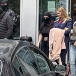 Hapšenje direktorke Agencije za sprečavanje korupcije Jelene Perović. Foto: BIRN/Jovana Damjanović