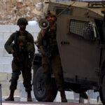 Izraelski vojnici tokom akcije na Zapadnoj obali. Foto: EPA/ALAA BADARNEH