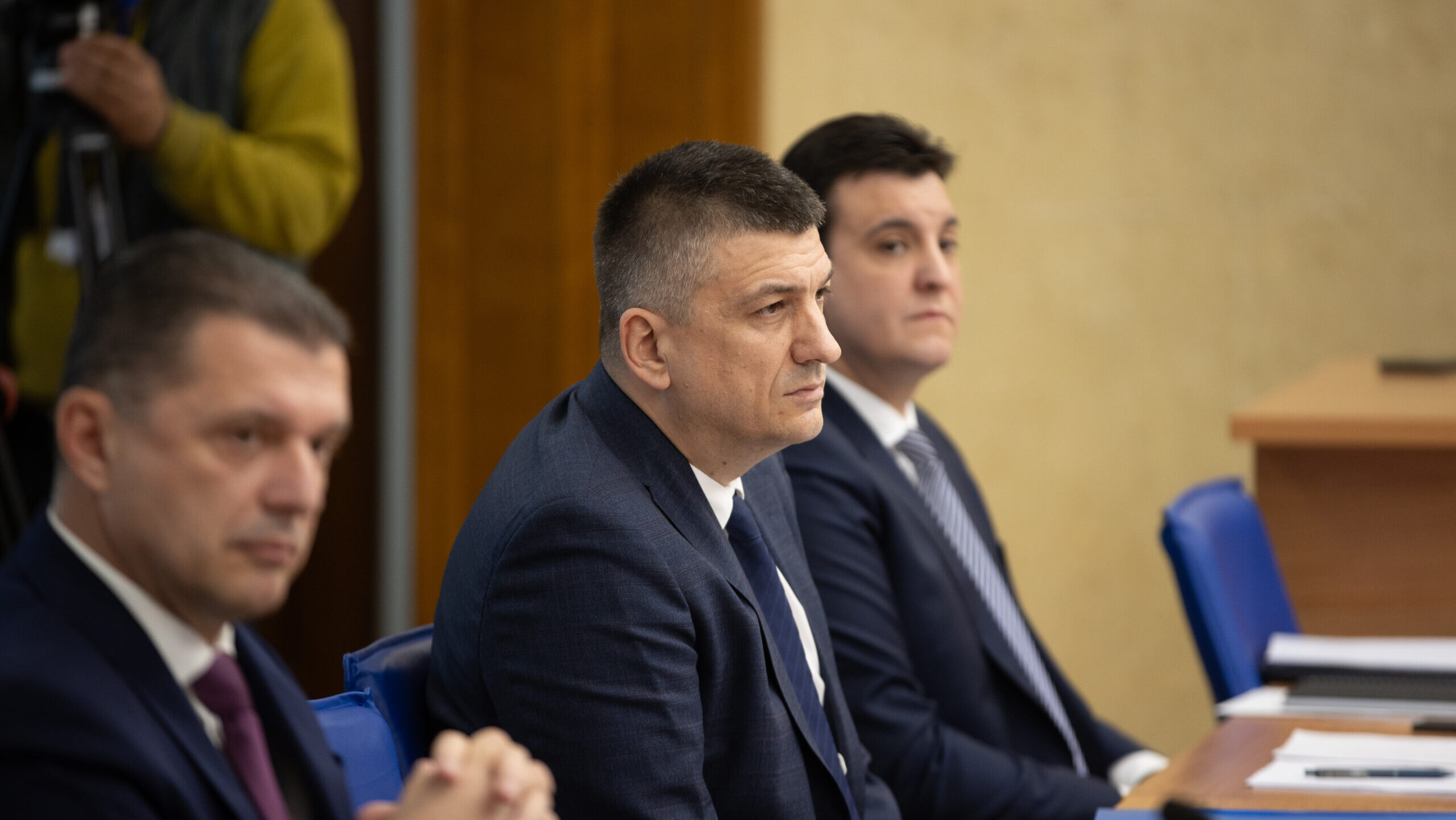 Glavni Specijalni državni tužilac Vladimir Novović (u sredini). Foto: Skupština Crne Gore