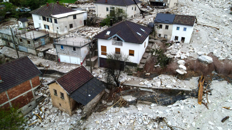 Jablanica nakon poplava u decembru 2024. godine. Foto: EPA-EFE/NIDAL ŠALJIĆ