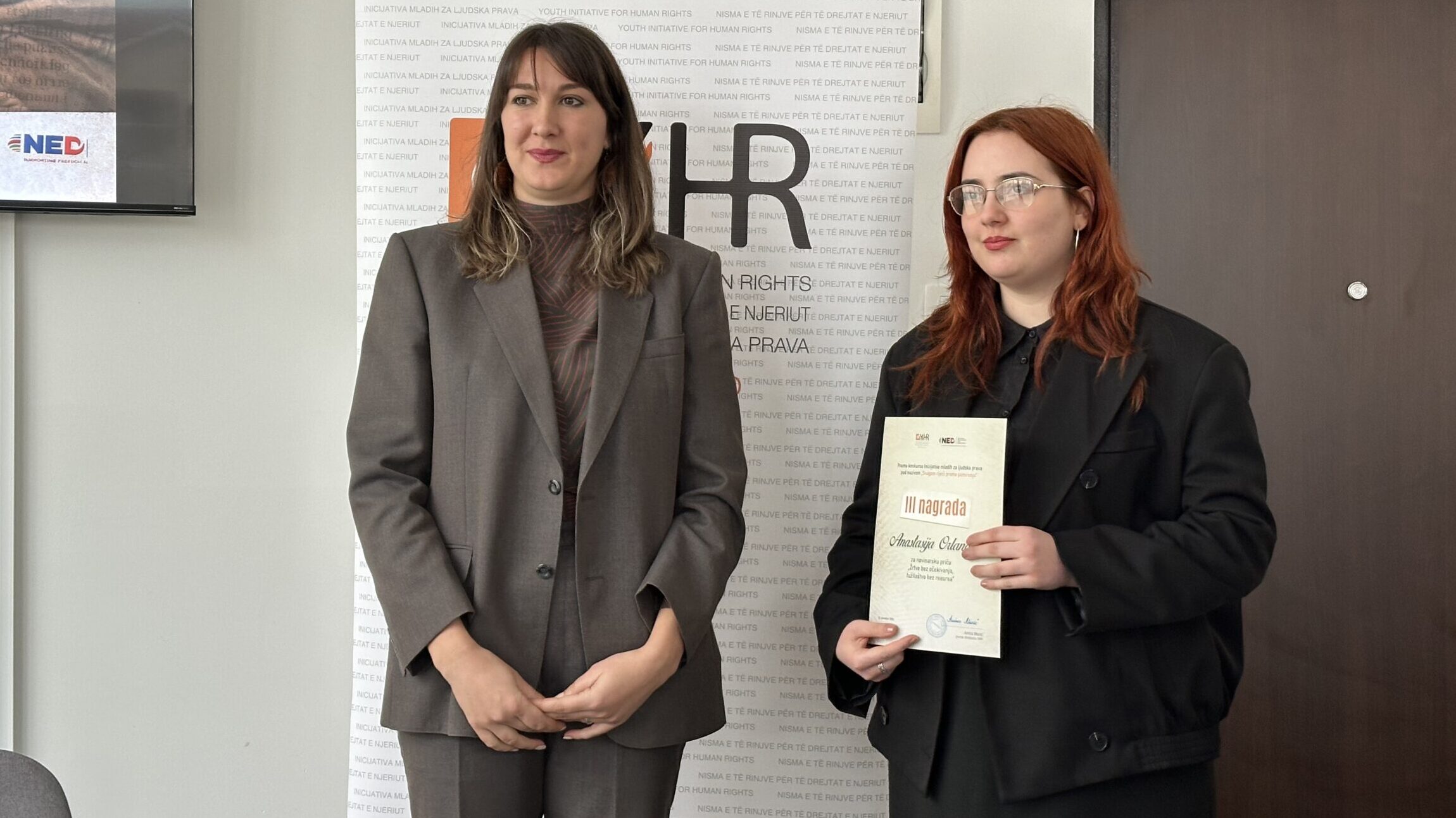 Žugić (L) i Orlandić (D) na dodjeli nagrada. Foto: BIRN/Jovana Damjanović