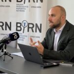 Vuk Maraš na predstavljanju analize BIRN Crna Gora. Foto: BIRN/Samir Kajošević