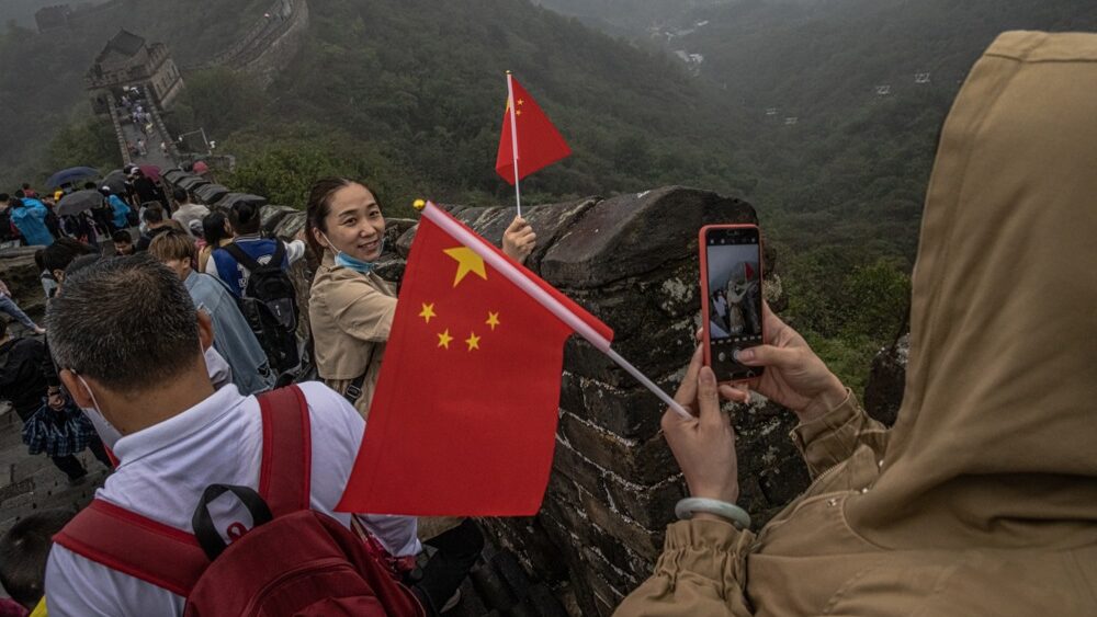 Promocija Kine u crnogorskim medijima. Foto: EPA/ROMAN PILIPEY