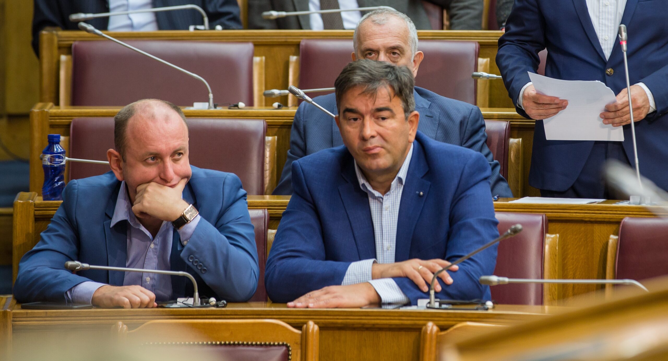 Milan Knežević i Nebojša Medojević. Foto: Skupština Crne Gore