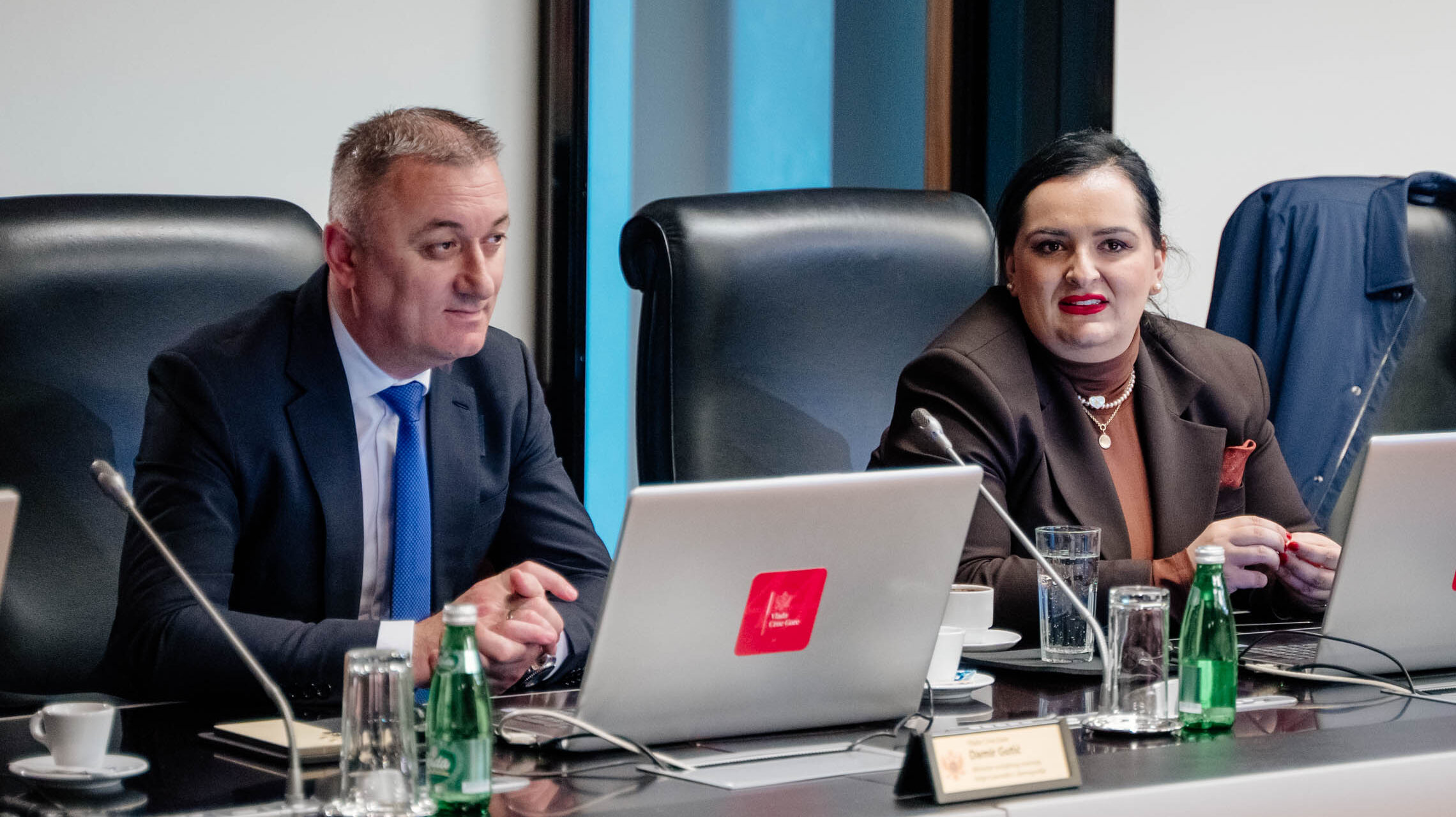 Ministar socijalnog staranja, brige o porodici i demografije Damir Gutić (L). Foto: Vlada Crne Gore 