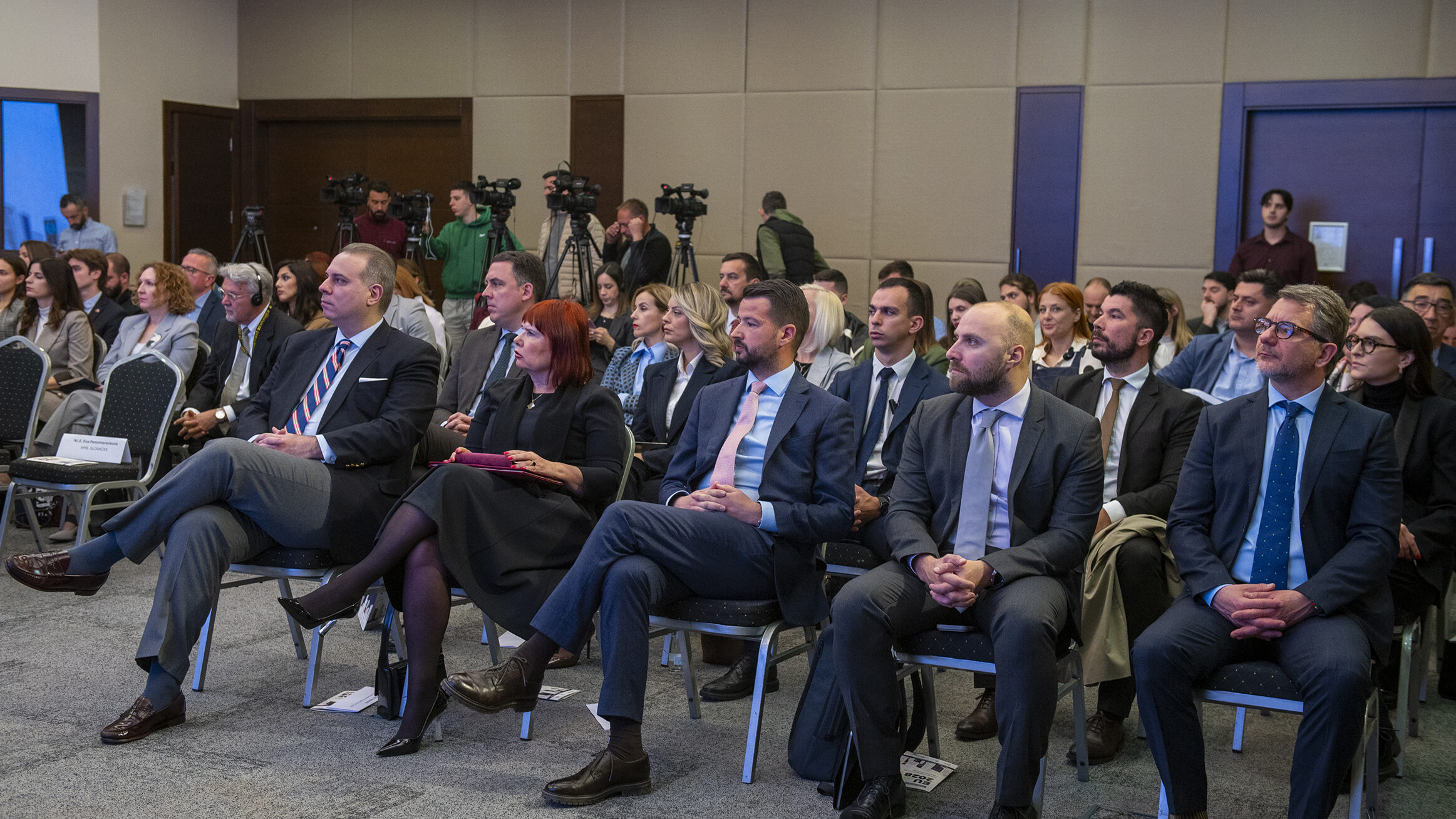 Sa Antikorupcijskog foruma "EU do 2028? Kripto, maligni uticaj i dezinformacije“ u Podgorici. foto: Vlada Crne Gore