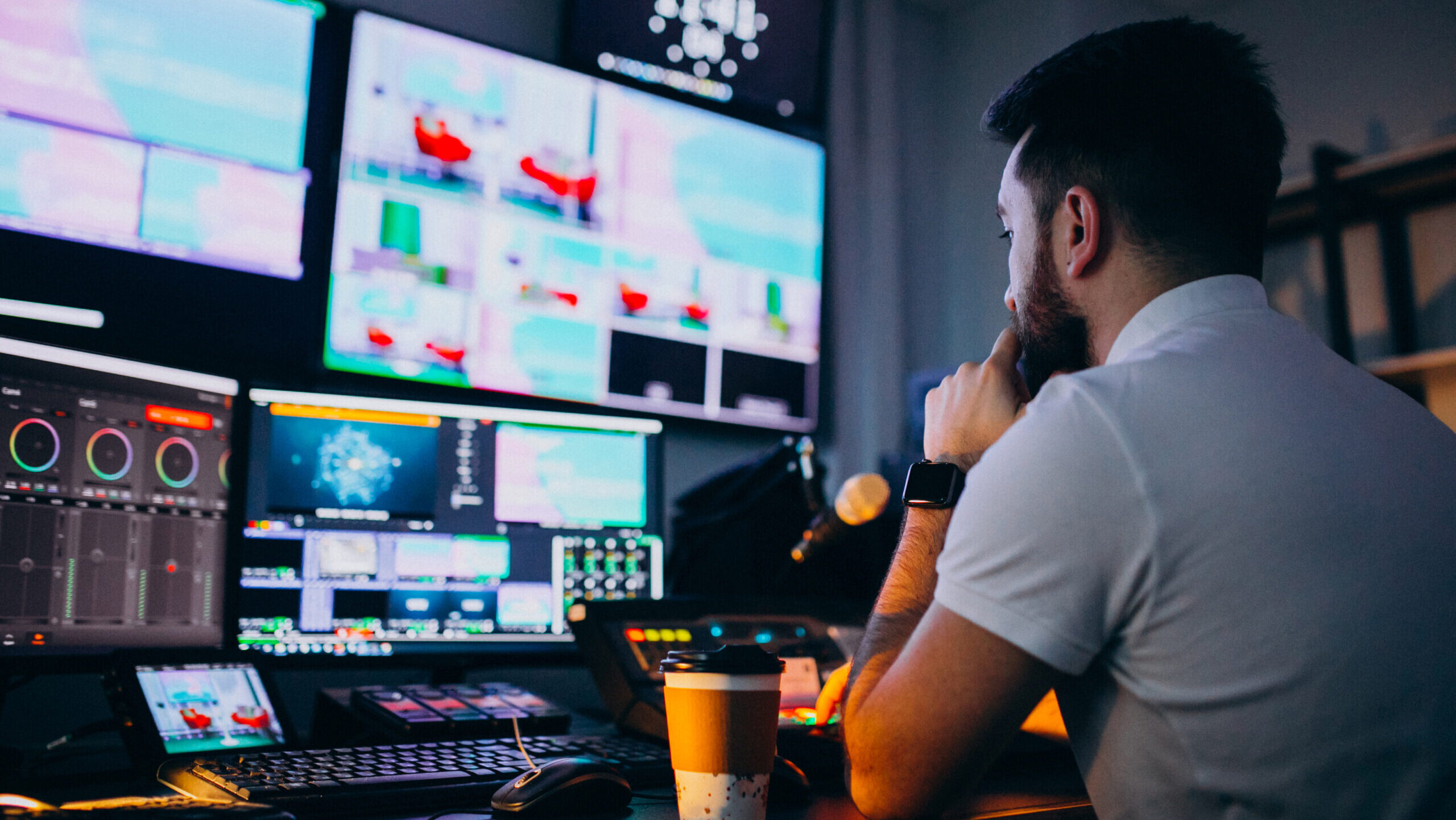 Medijska saradnja Crne Gore i Kine kroz razmjenu sadržaja. Foto: Freepik